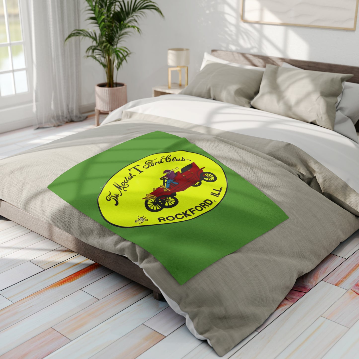 Rockford Model T Ford Club Arctic Fleece Blanket