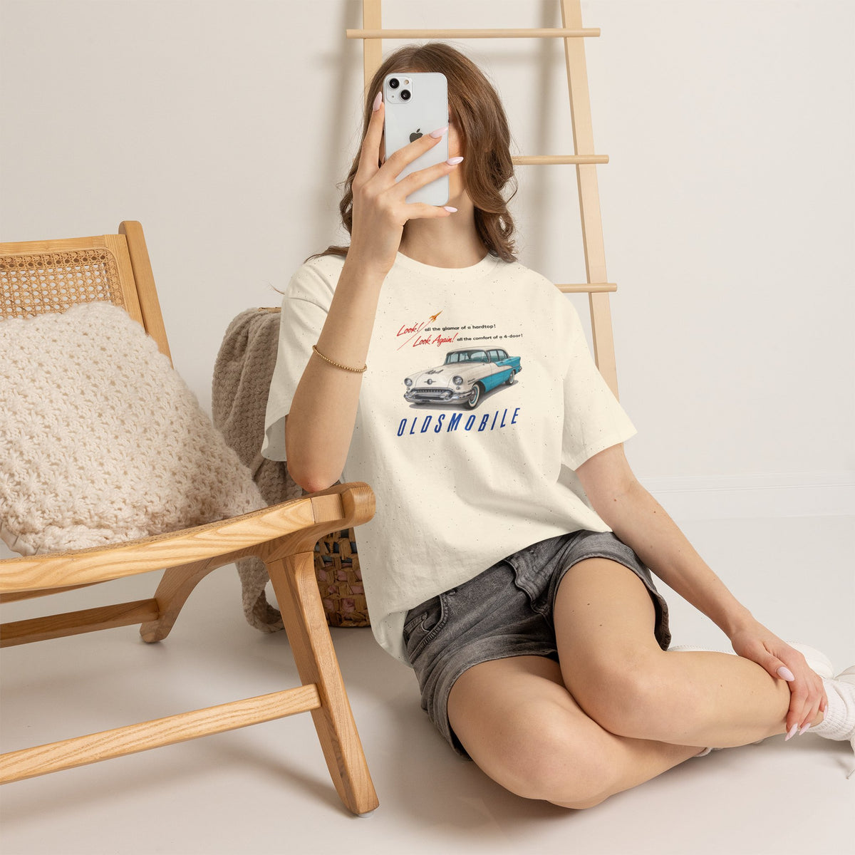 Oldsmobile Retro 1950s Cruiser Graphic T-Shirt - Unisex Heavy Cotton Tee (TeresaT)
