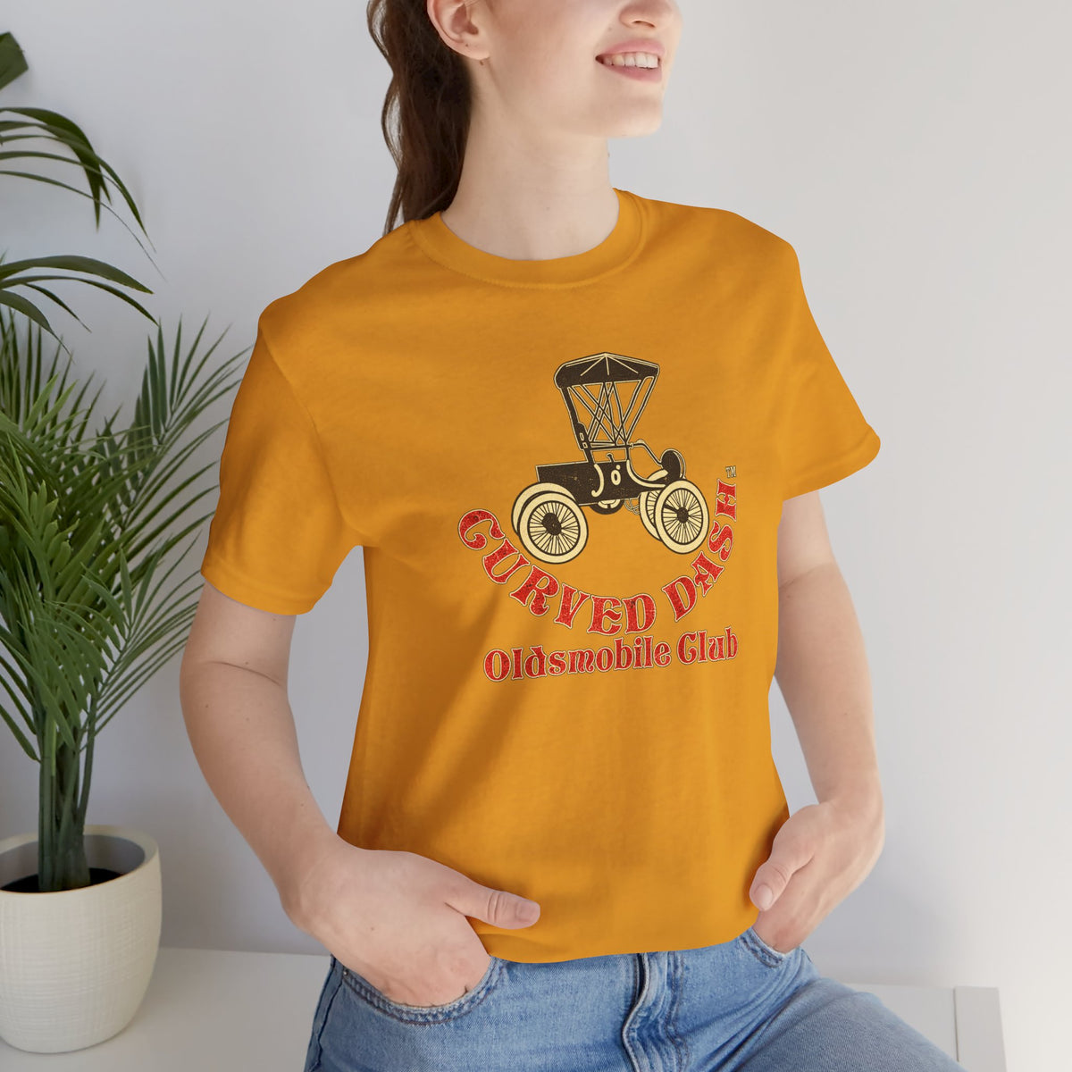 Curved Dash Oldsmobile Club Vintage Car T-Shirt - Unisex Soft Short Sleeve Tee